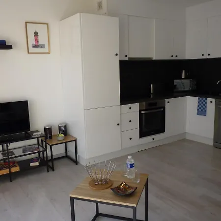 Sol-y-days Baroncelli, Renove Avec Vue Laterale Sur Et Proche Du Centre *