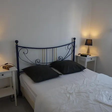 Sol-y-days Baroncelli, Renove Avec Vue Laterale Sur Et Proche Du Centre Apartment Le Grau-du-Roi