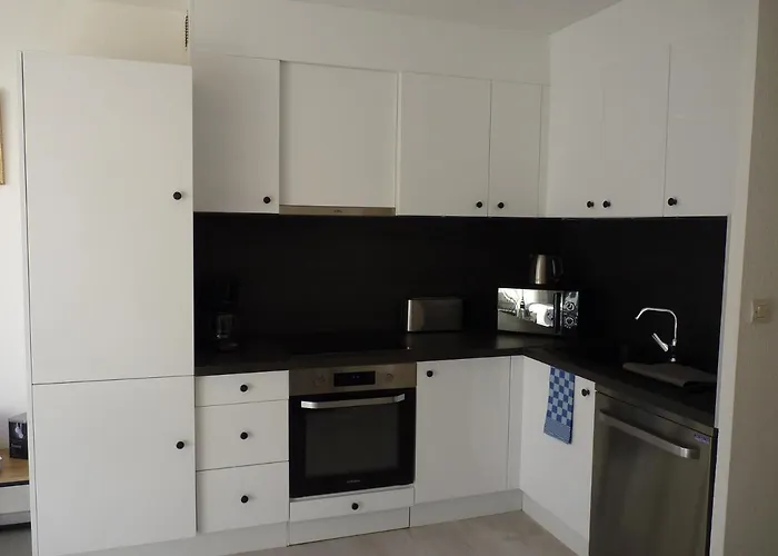 Апартаменты Sol-y-days Baroncelli, Renove Avec Vue Laterale Sur Et Proche Du Centre *